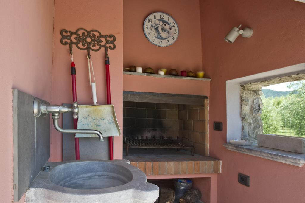 Caise Villa Castelnuovo Magra Værelse billede